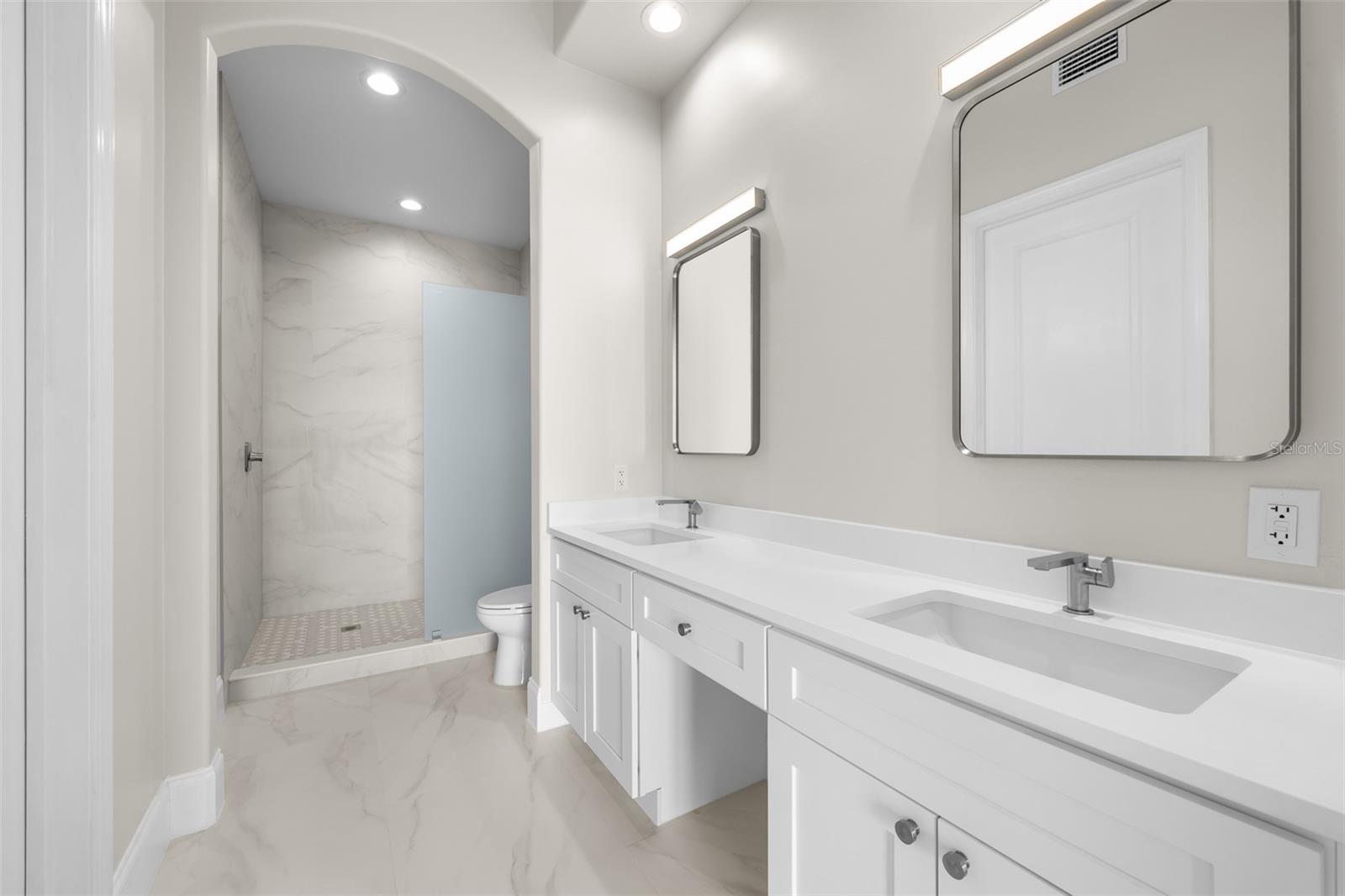 275 BAYSHORE BLVD #1707