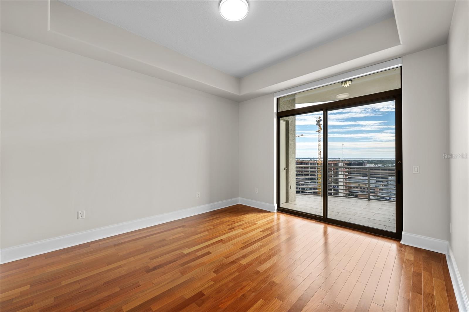 275 BAYSHORE BLVD #1707