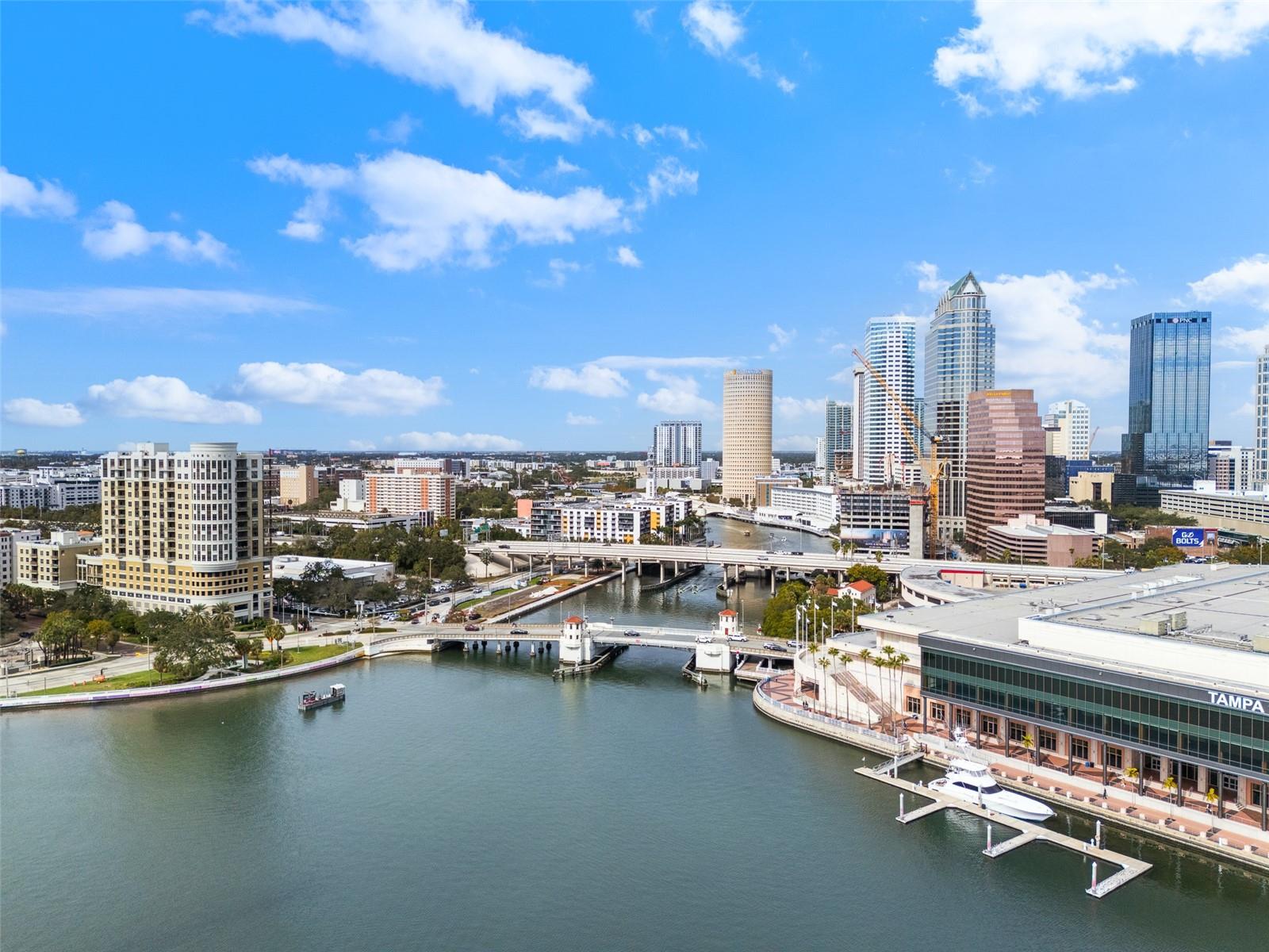 275 BAYSHORE BLVD #1707