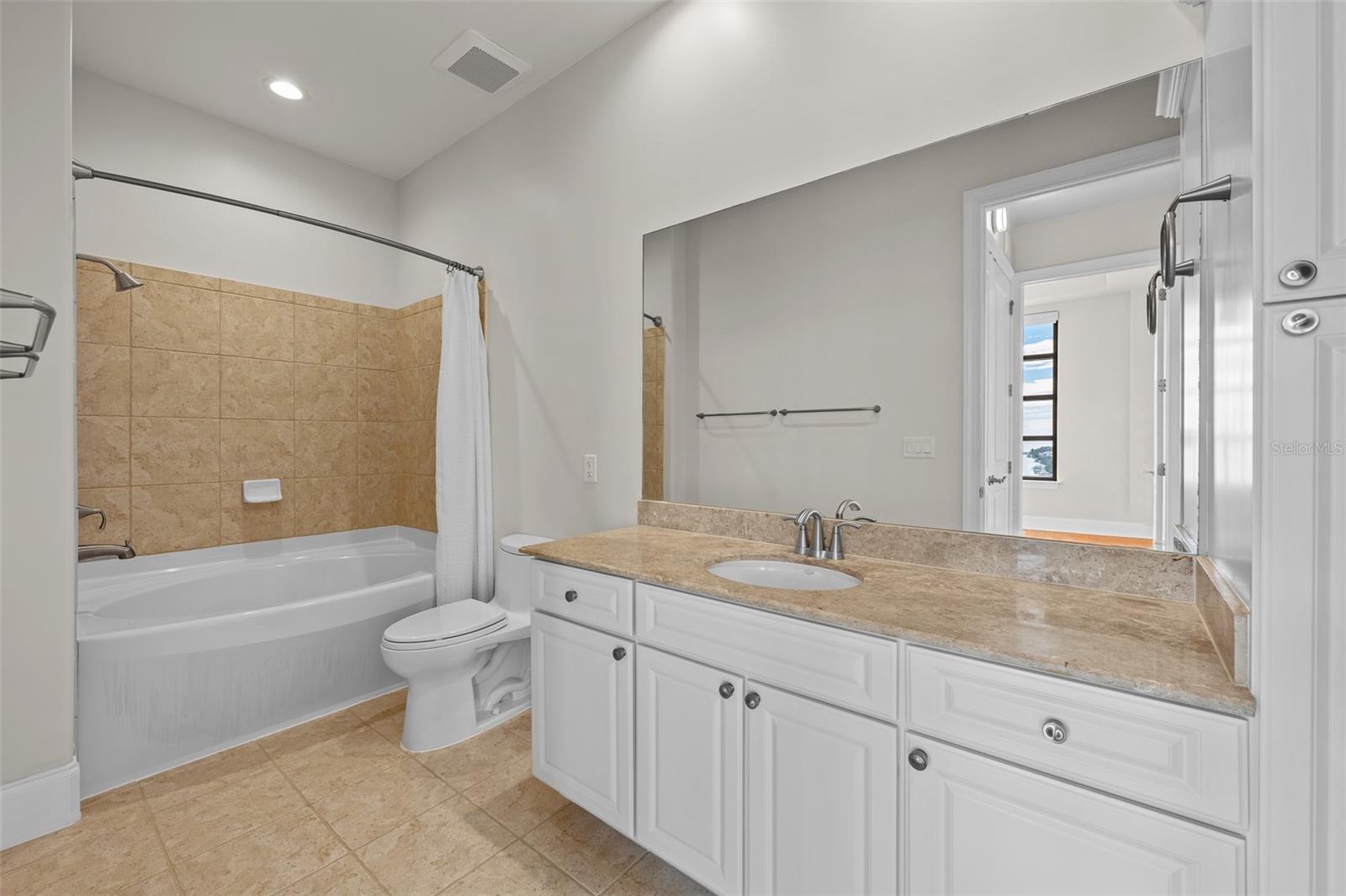 275 BAYSHORE BLVD #1707