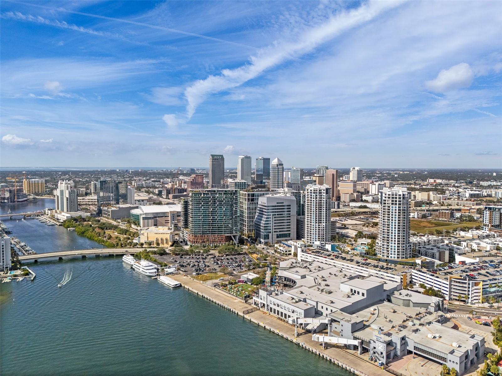 1209 E CUMBERLAND AVE #1705