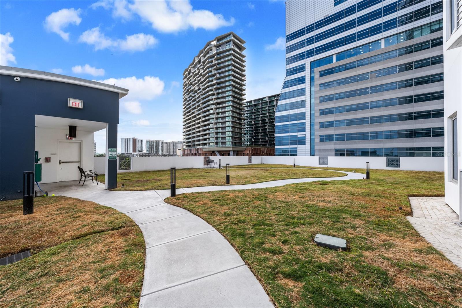 1209 E CUMBERLAND AVE #1705