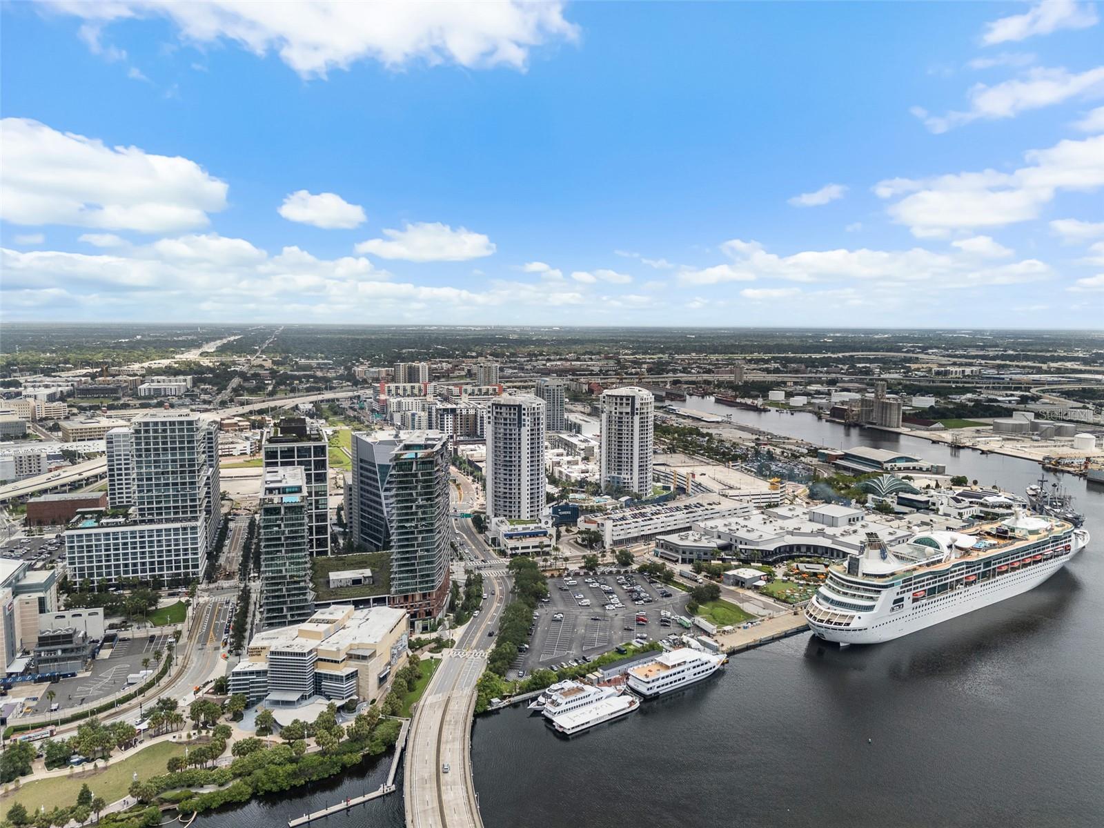 1209 E CUMBERLAND AVE #1705