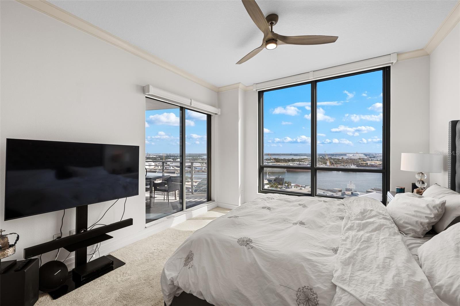 1209 E CUMBERLAND AVE #1705