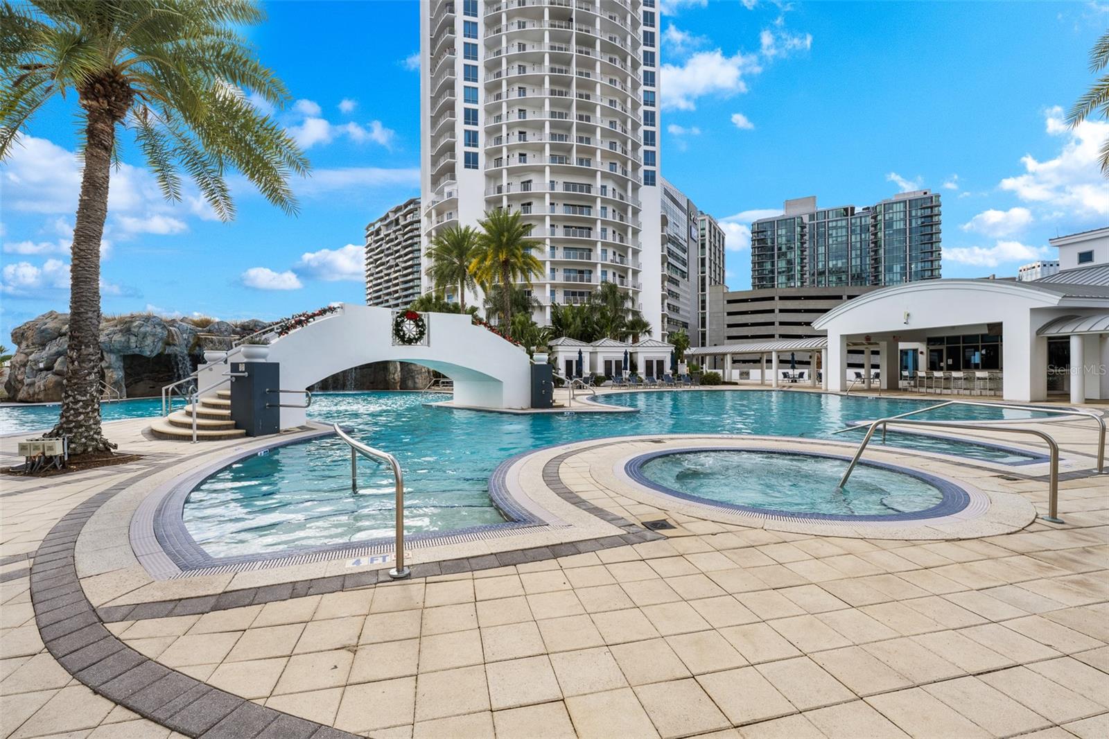 1209 E CUMBERLAND AVE #1705