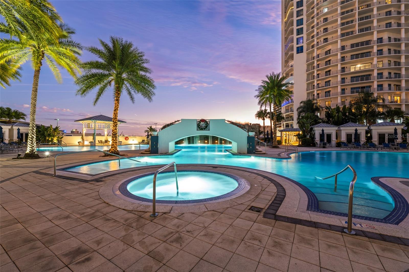 1209 E CUMBERLAND AVE #1705