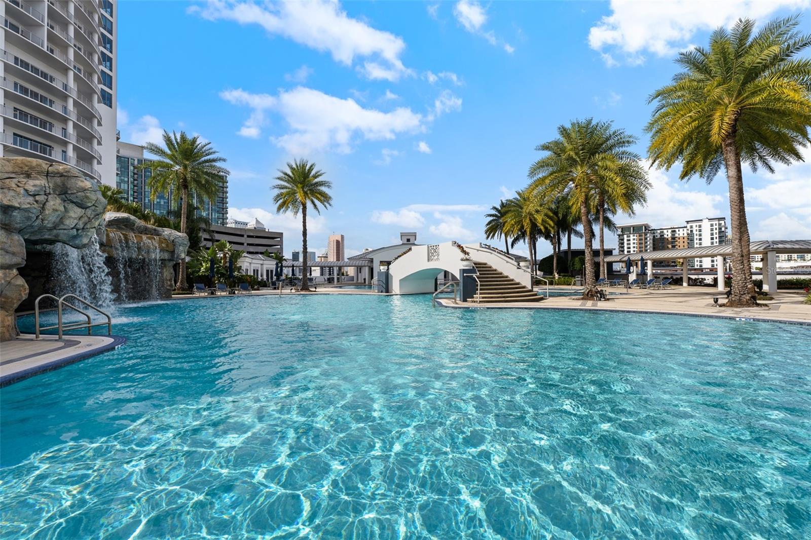 1209 E CUMBERLAND AVE #1705