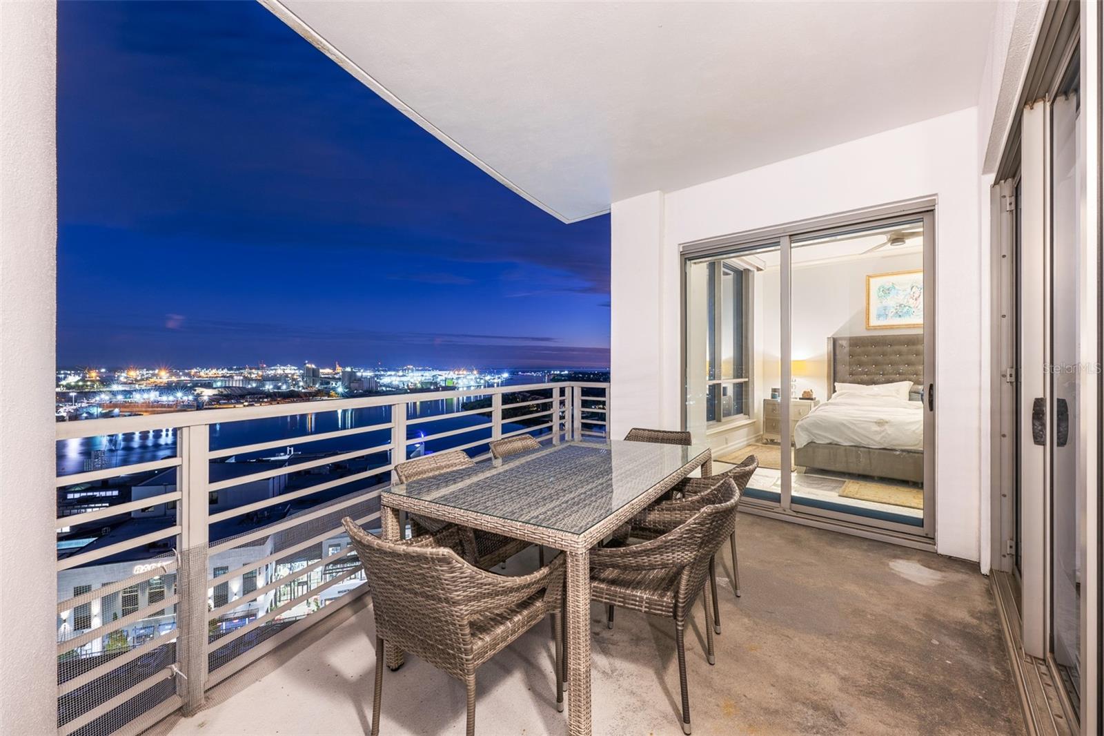 1209 E CUMBERLAND AVE #1705