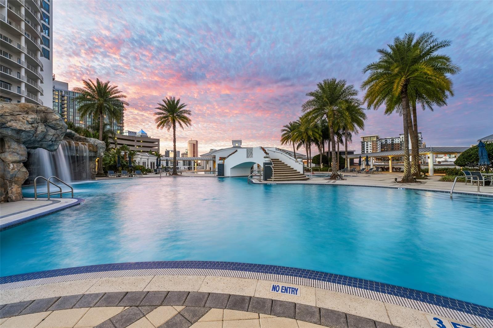 1209 E CUMBERLAND AVE #1705