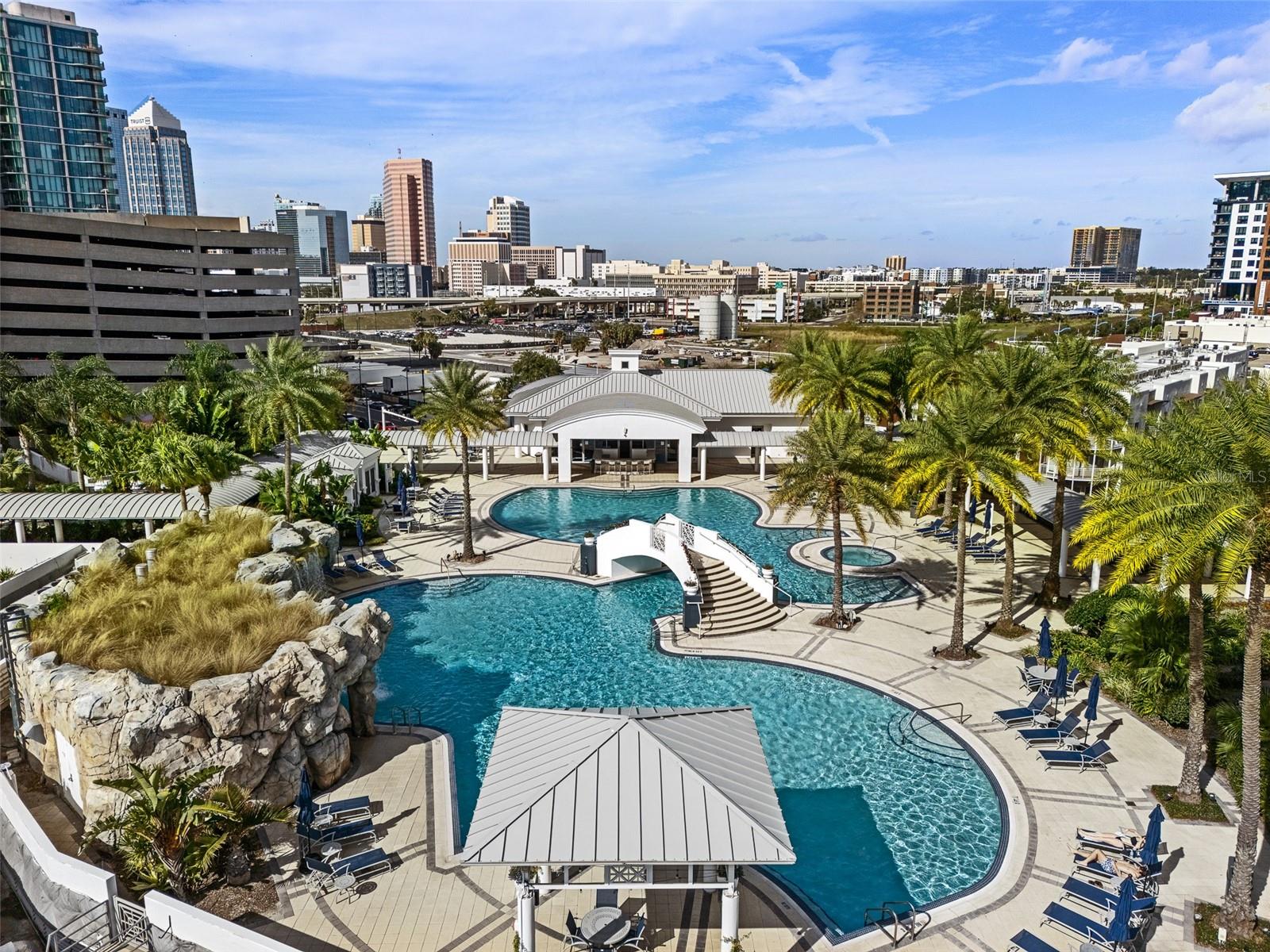 1209 E CUMBERLAND AVE #1705