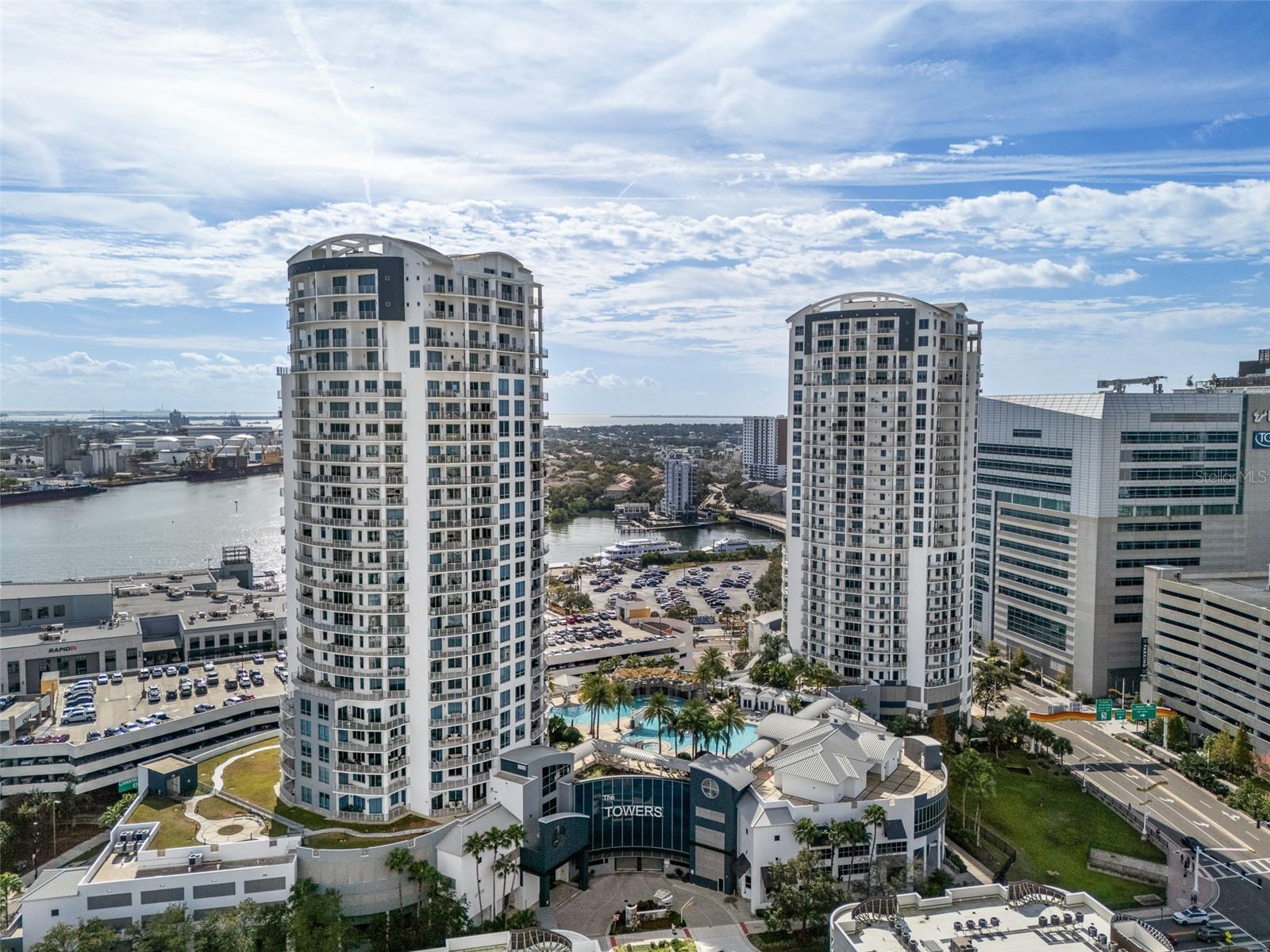 1209 E CUMBERLAND AVE #1705