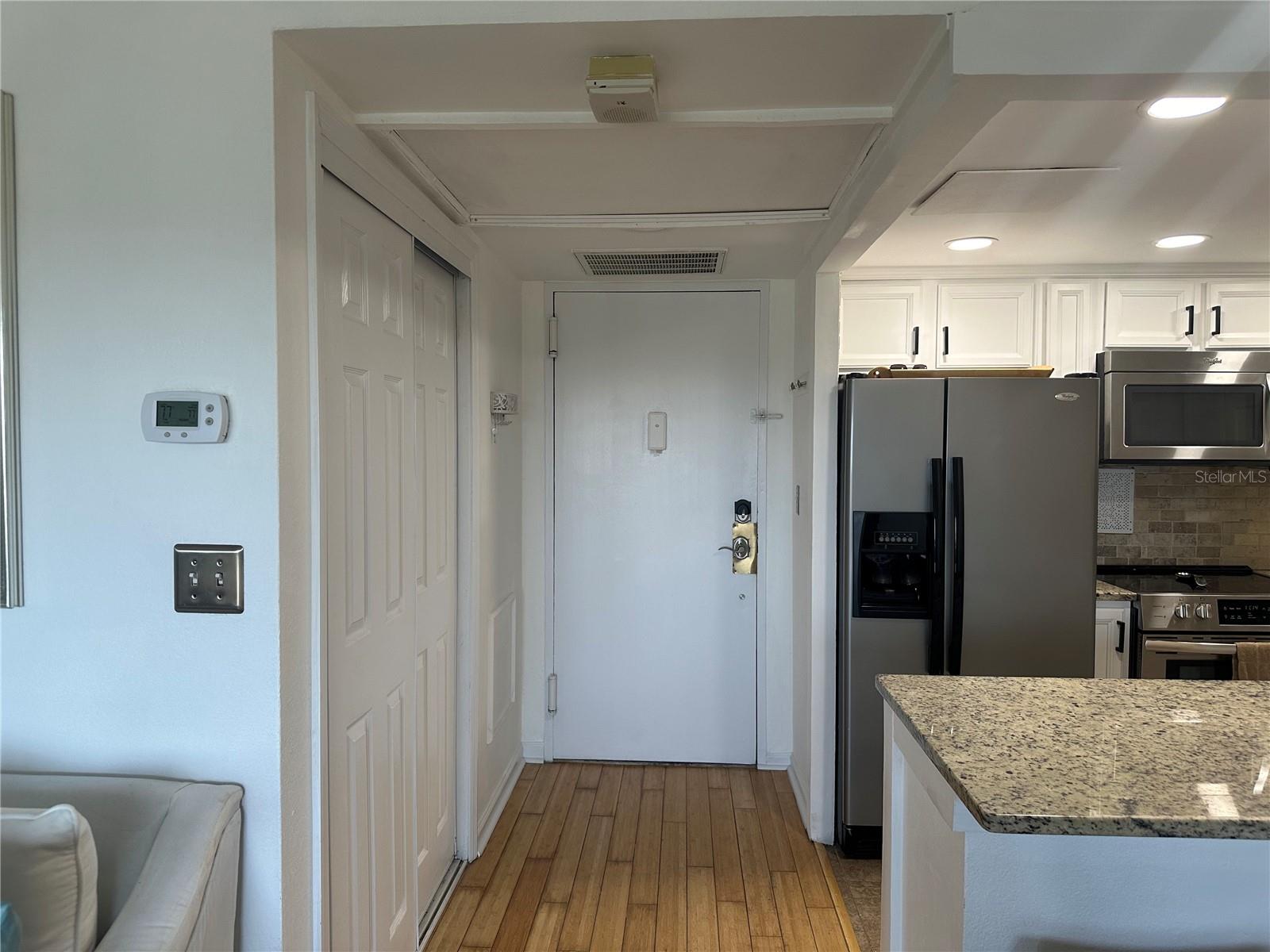 880 MANDALAY AVE #S606