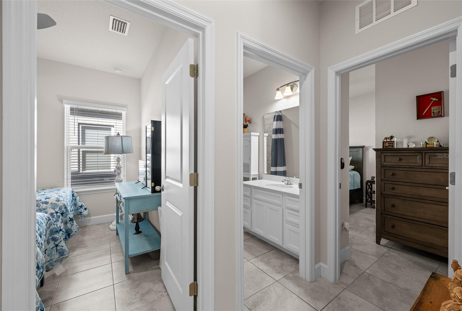 8724 STARRY NIGHT TER