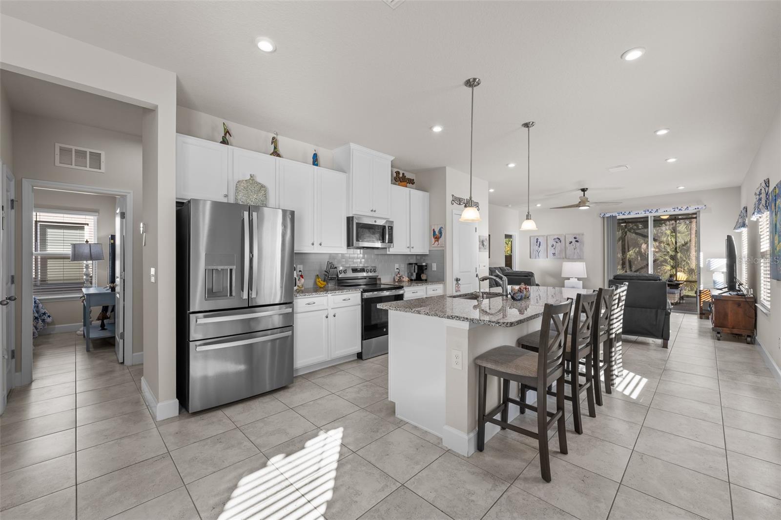 8724 STARRY NIGHT TER