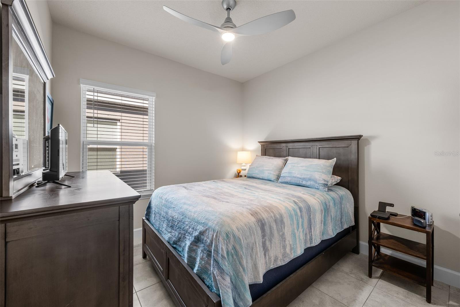 8724 STARRY NIGHT TER