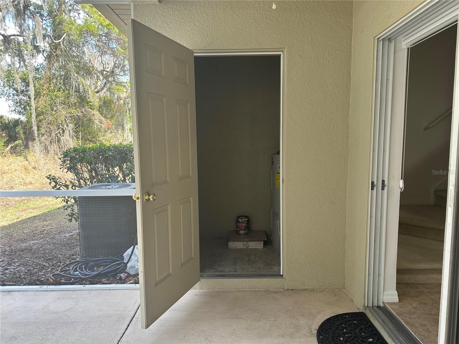 15770 FISHHAWK FALLS DR