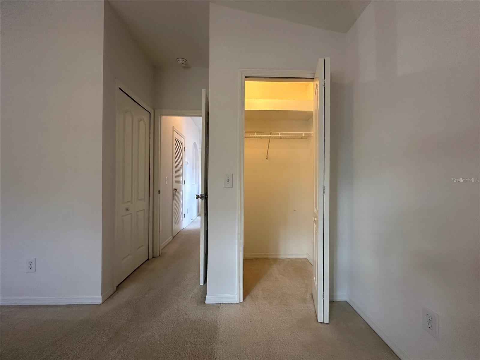 15770 FISHHAWK FALLS DR