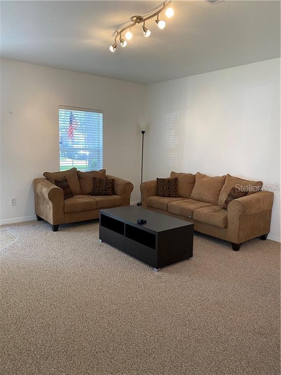 15770 FISHHAWK FALLS DR