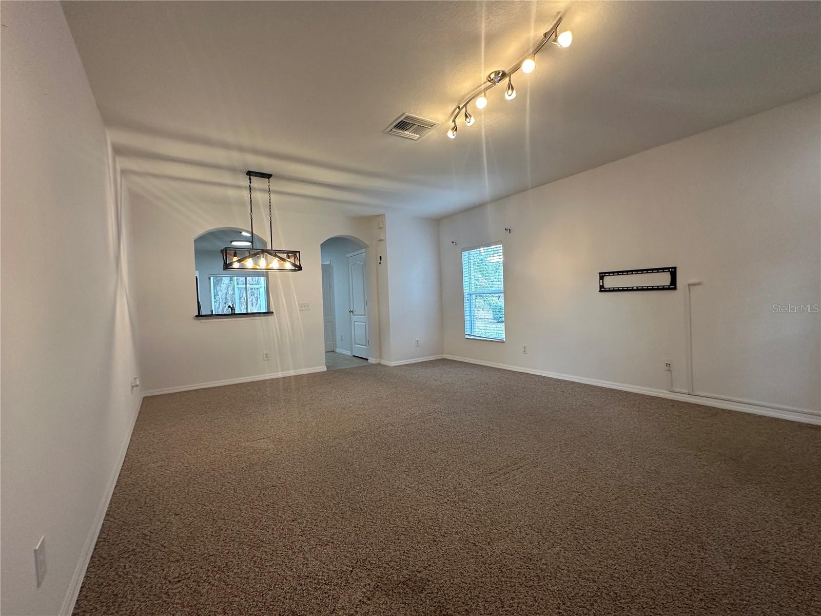 15770 FISHHAWK FALLS DR