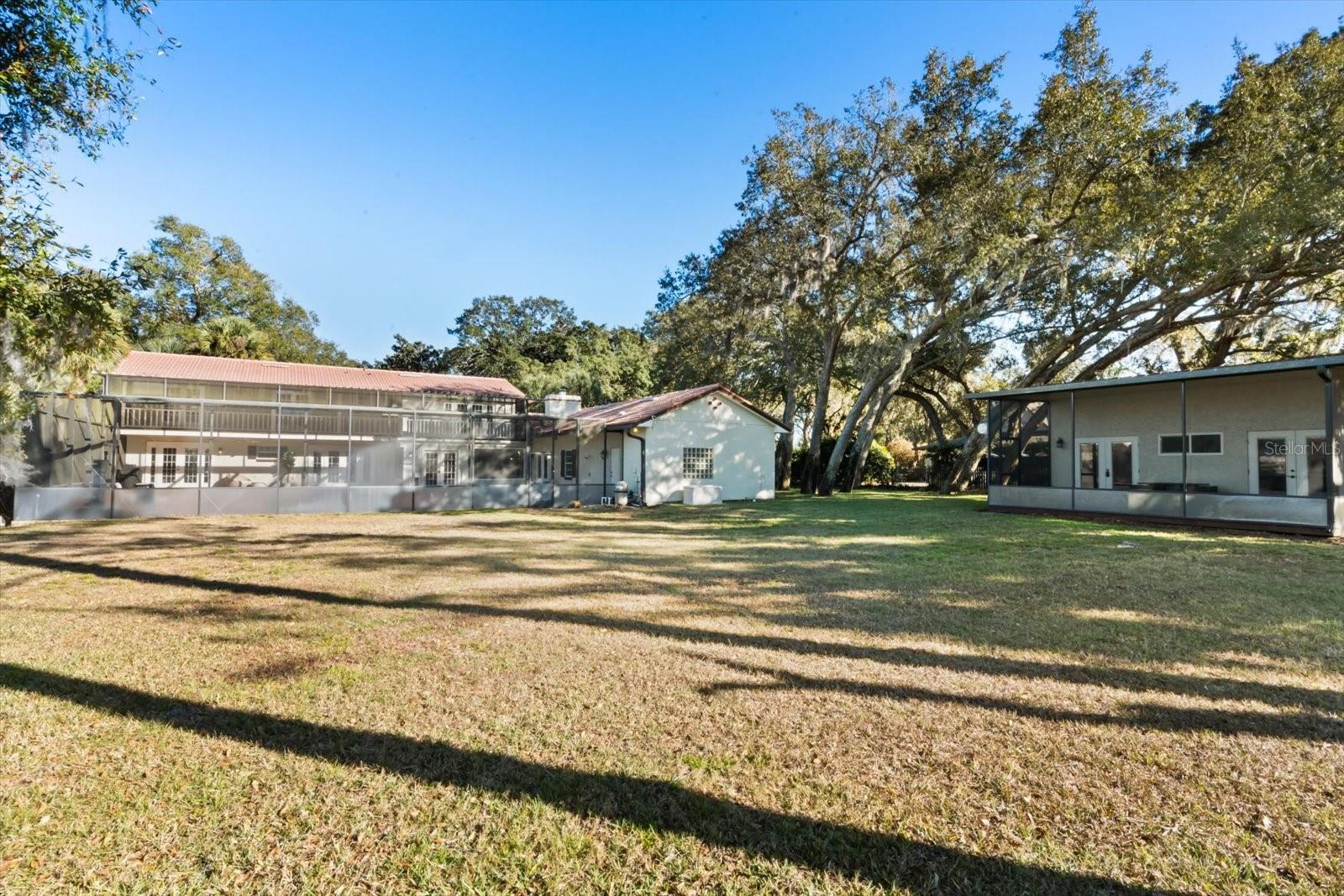 501 SWEETWATER CLUB CIR