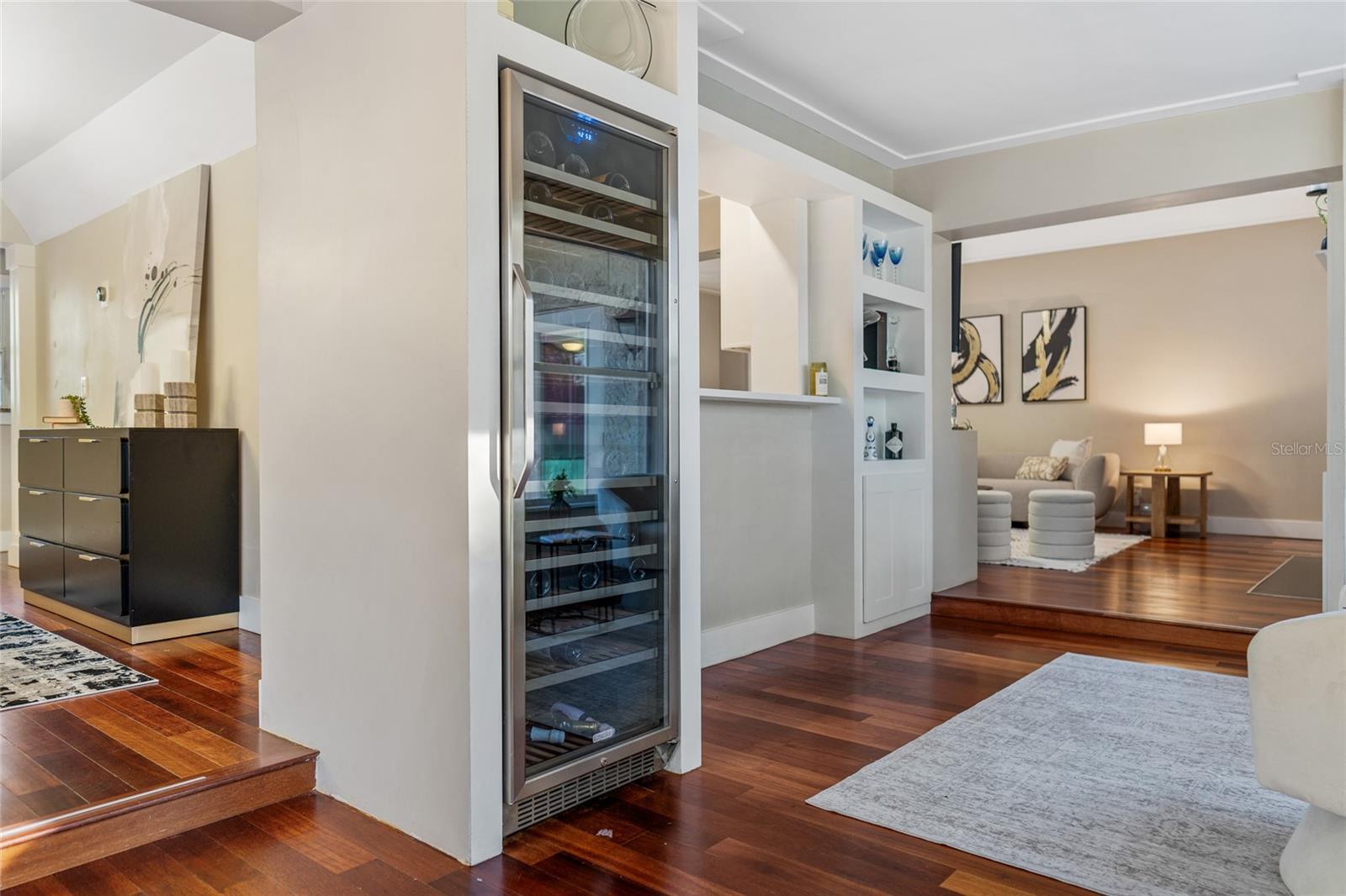 501 SWEETWATER CLUB CIR