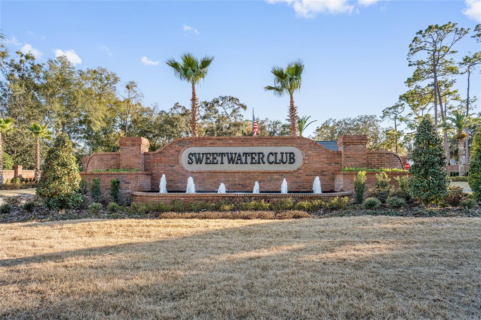 501 SWEETWATER CLUB CIR