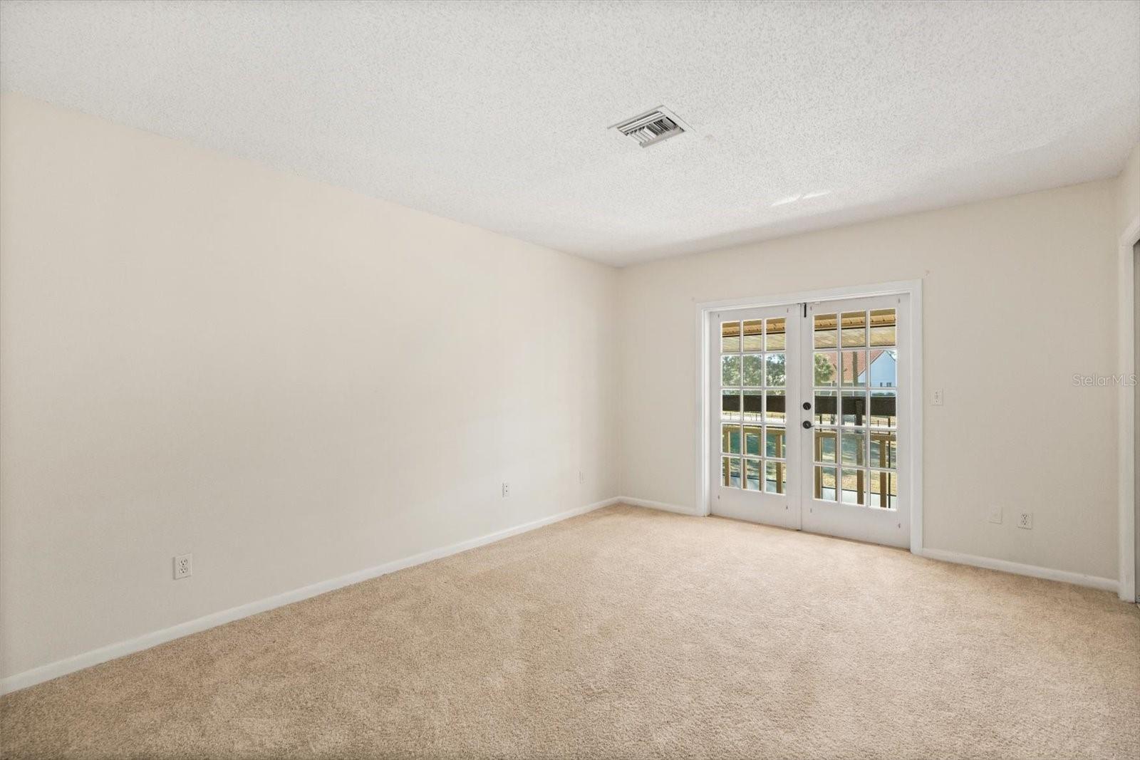 501 SWEETWATER CLUB CIR