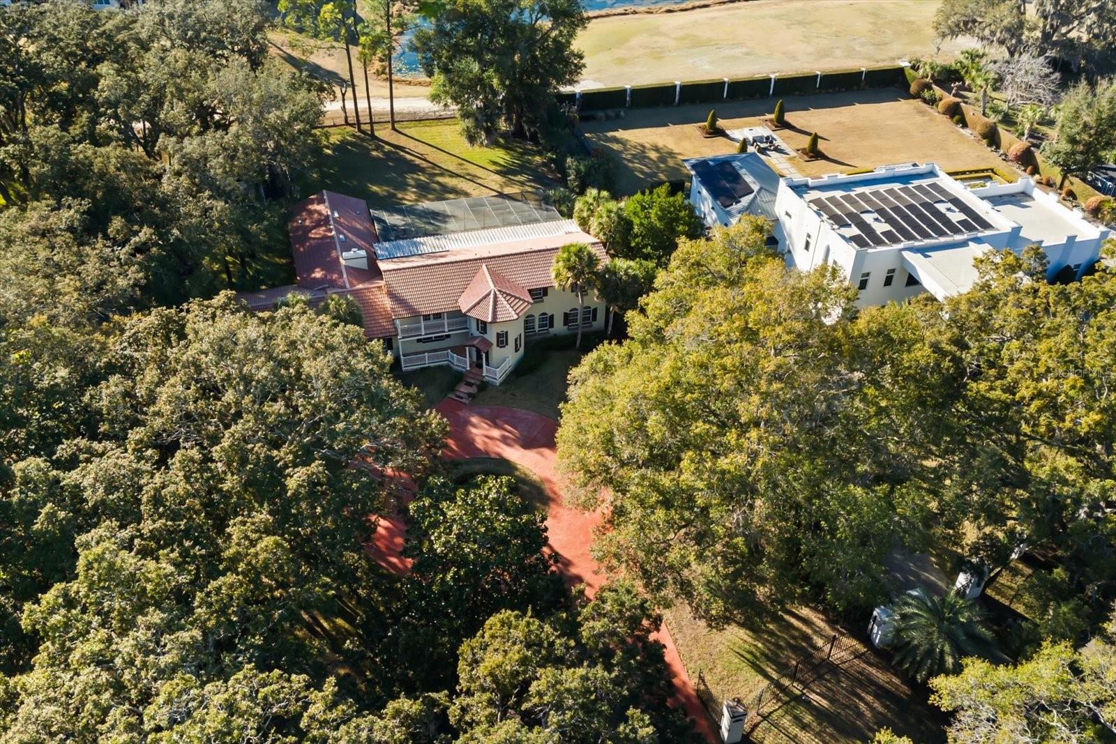 501 SWEETWATER CLUB CIR