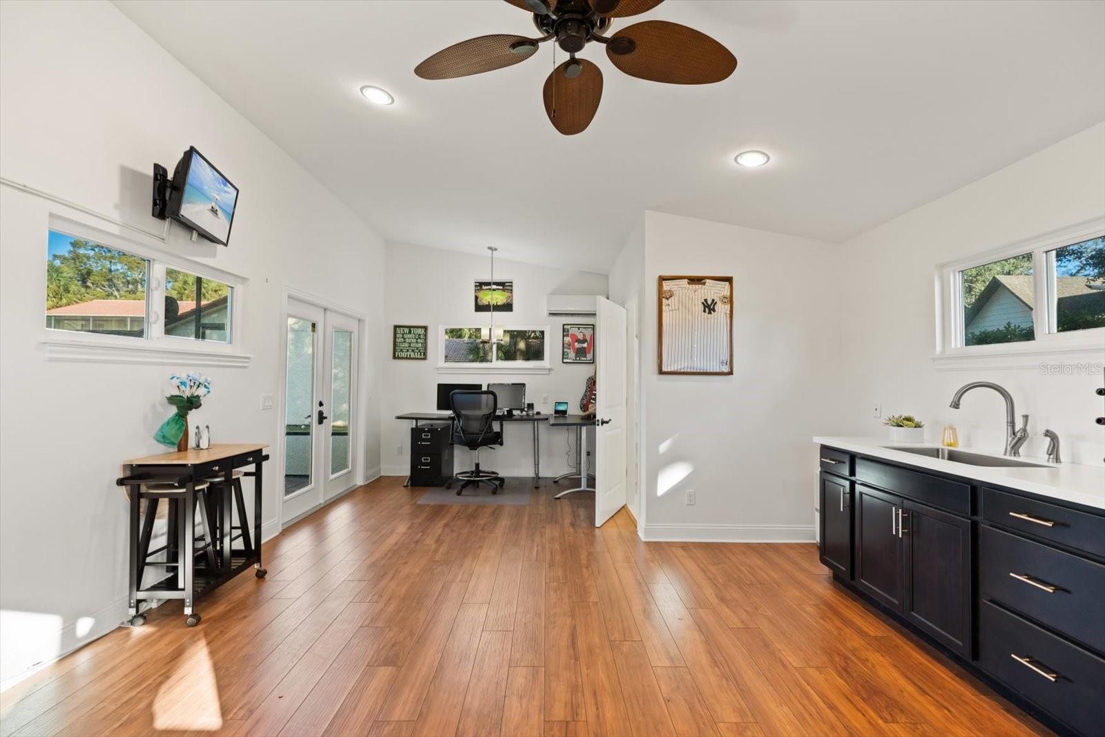 501 SWEETWATER CLUB CIR