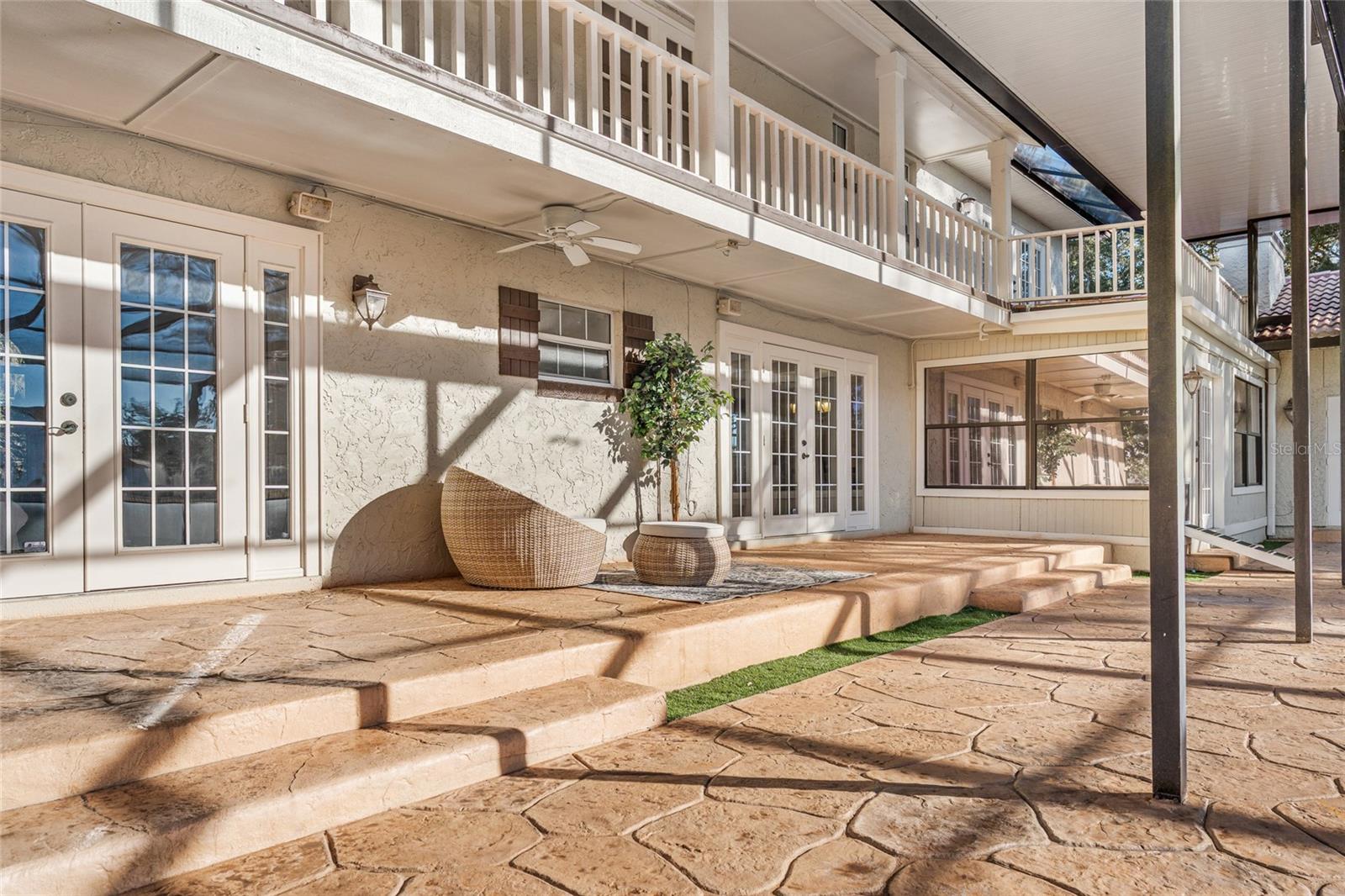 501 SWEETWATER CLUB CIR