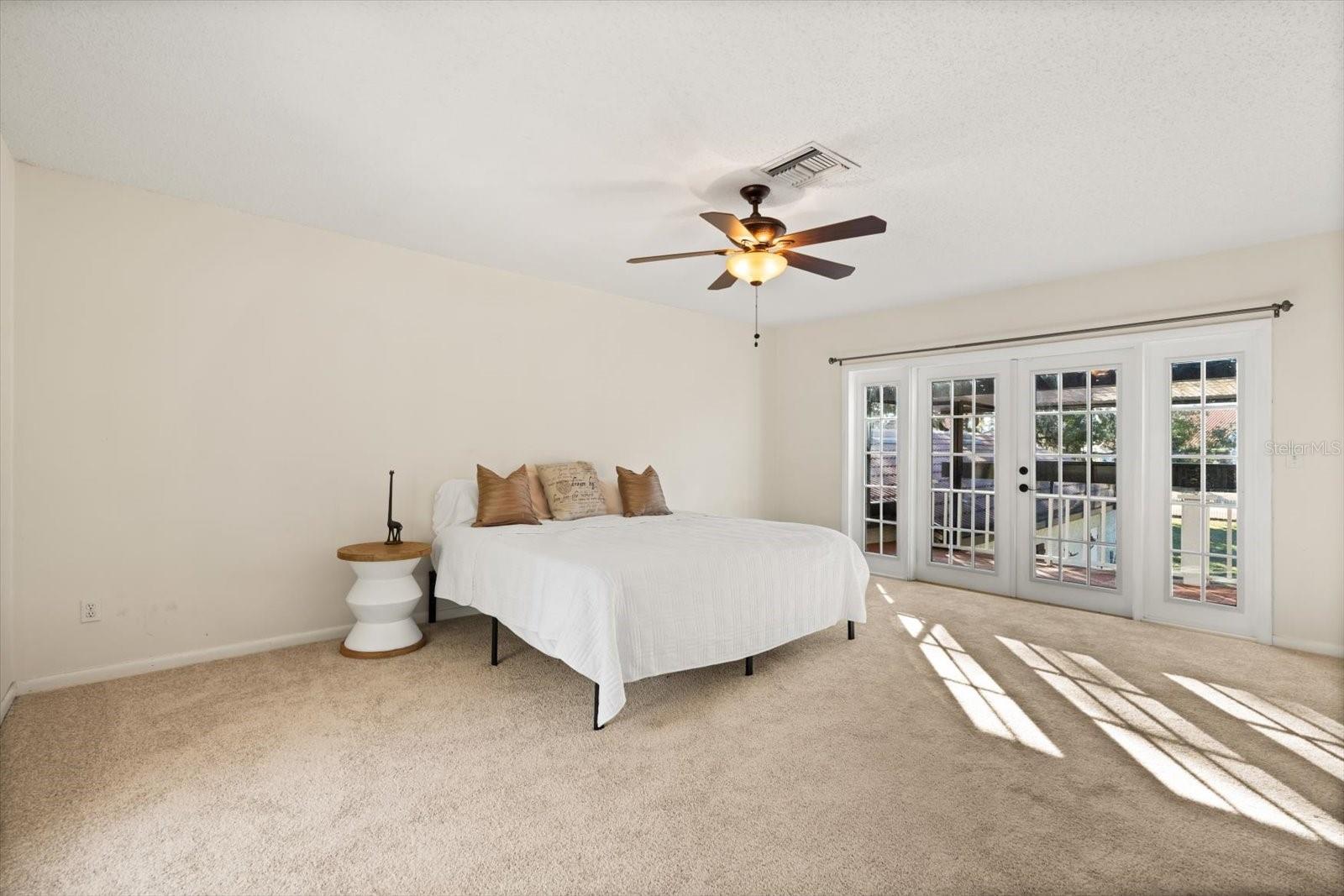 501 SWEETWATER CLUB CIR