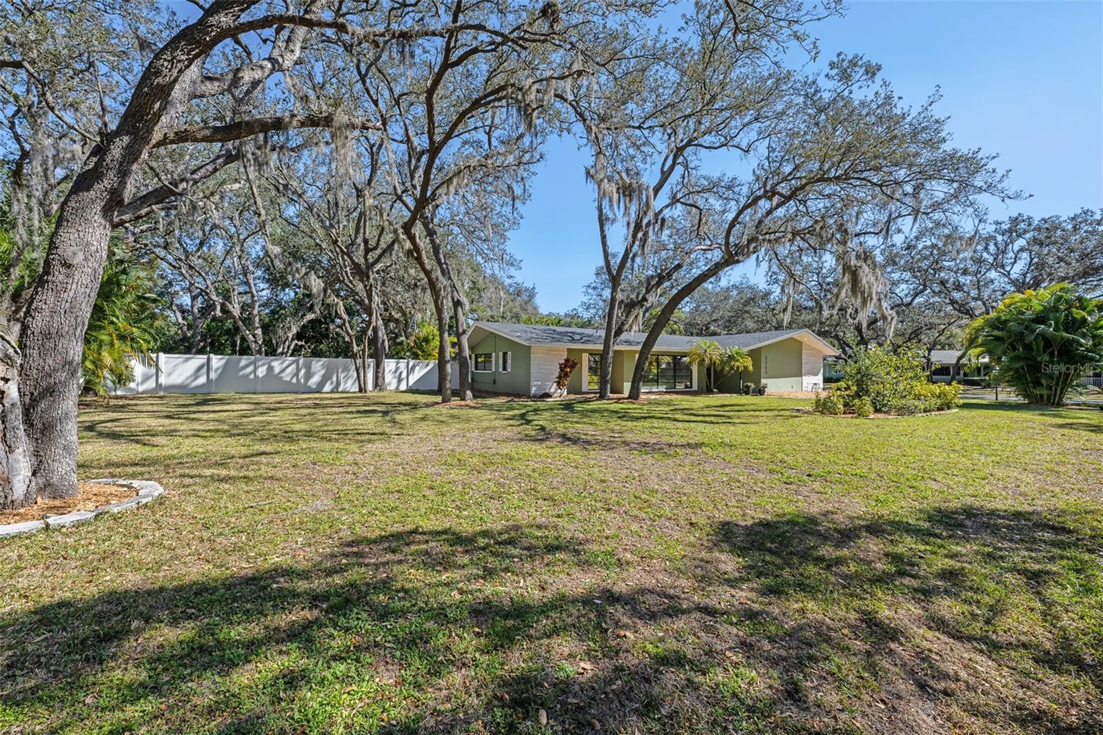2265 BELLEAIR RD