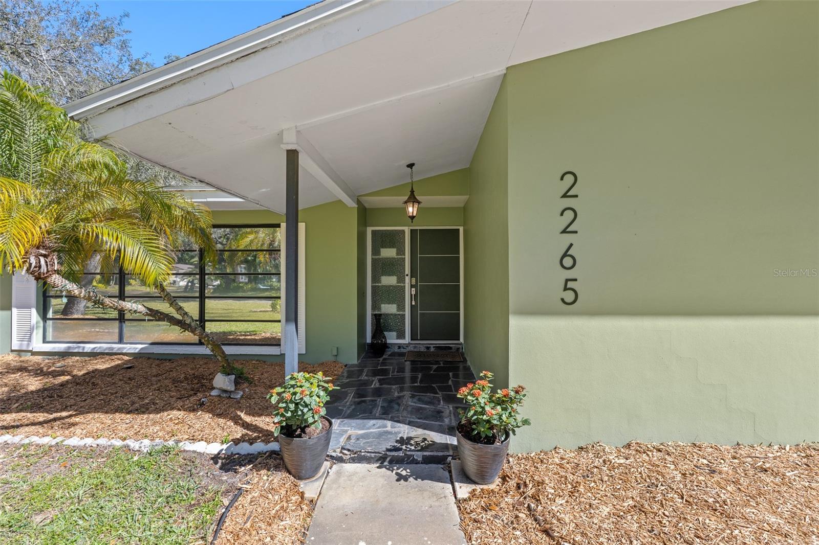 2265 BELLEAIR RD