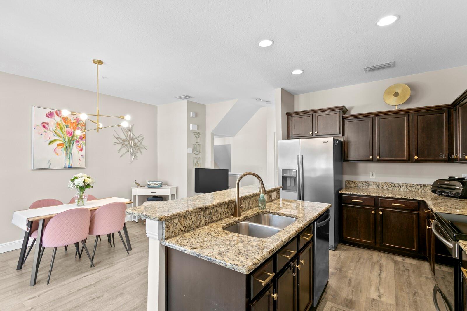 2917 BAYSHORE POINTE DR