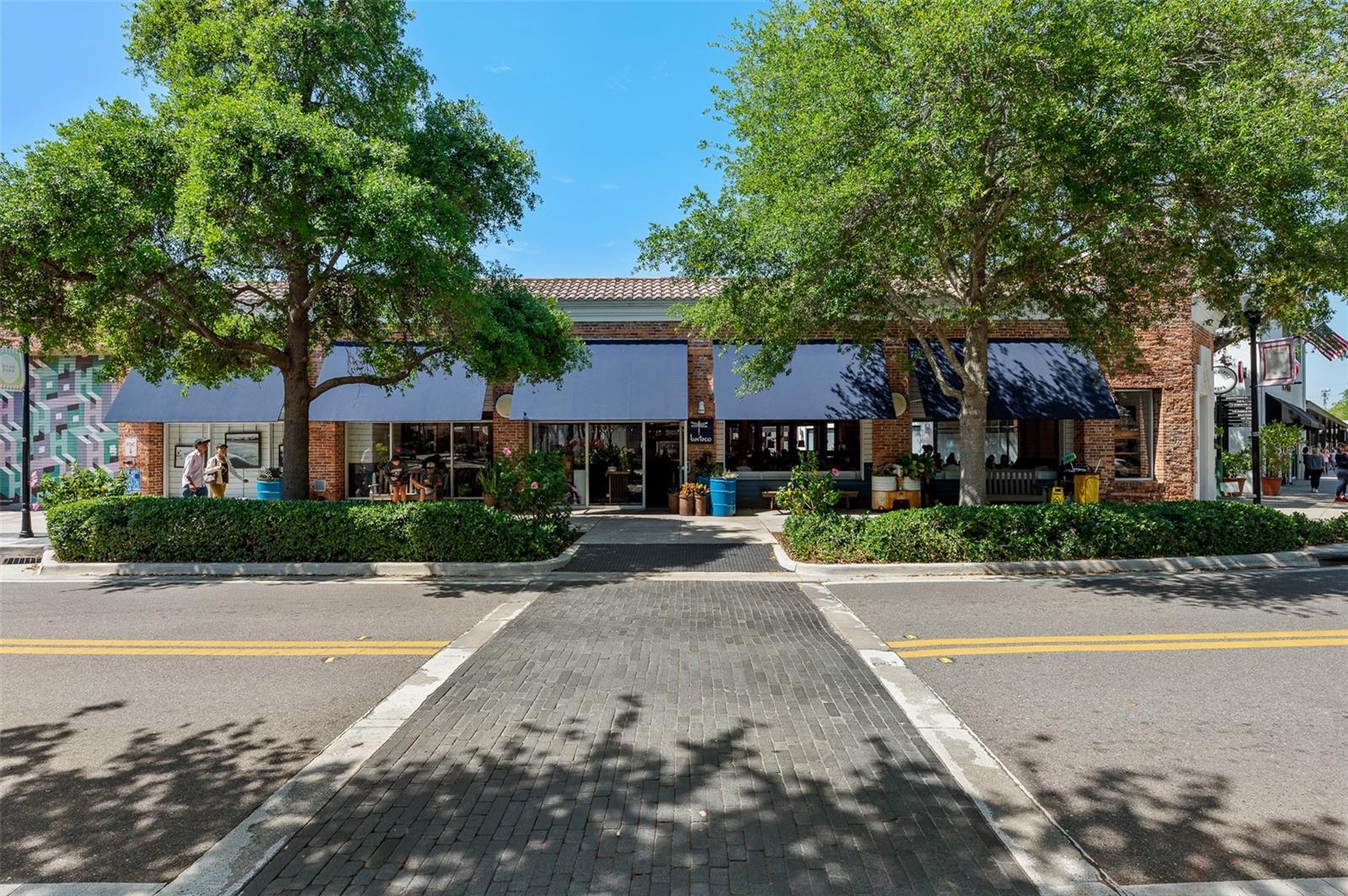 800 S DAKOTA AVE #221