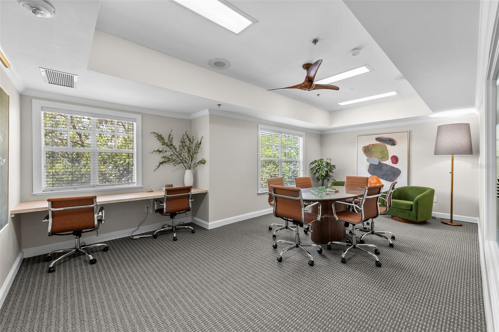 800 S DAKOTA AVE #221