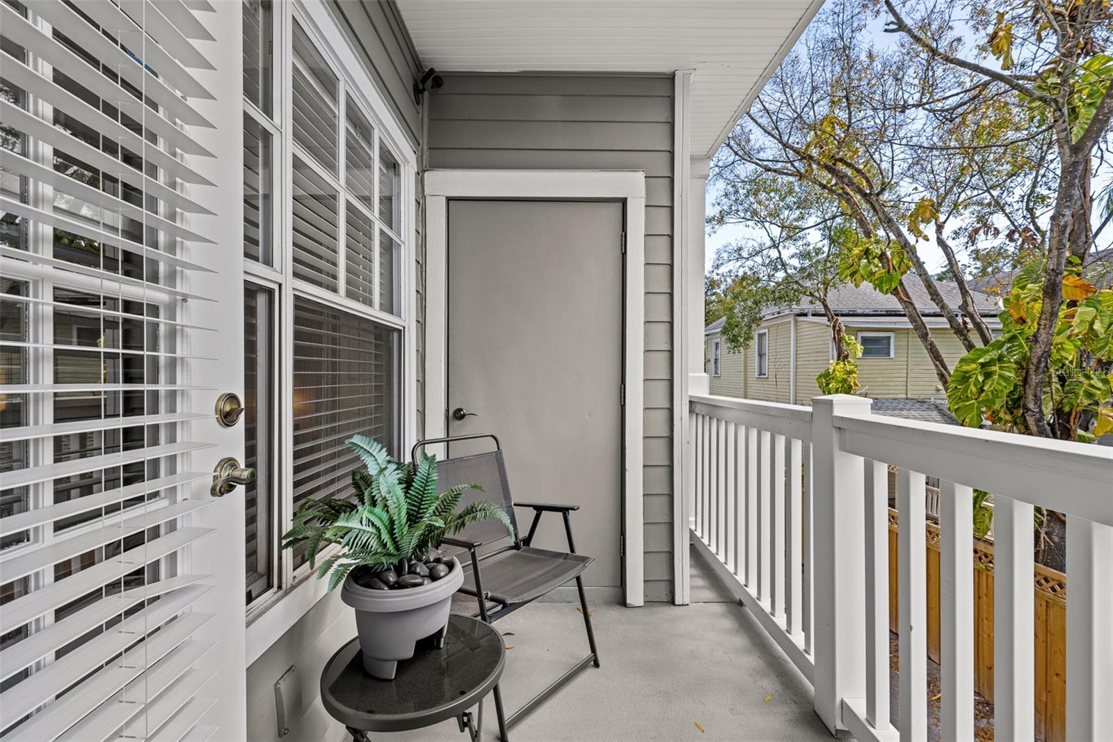 800 S DAKOTA AVE #221
