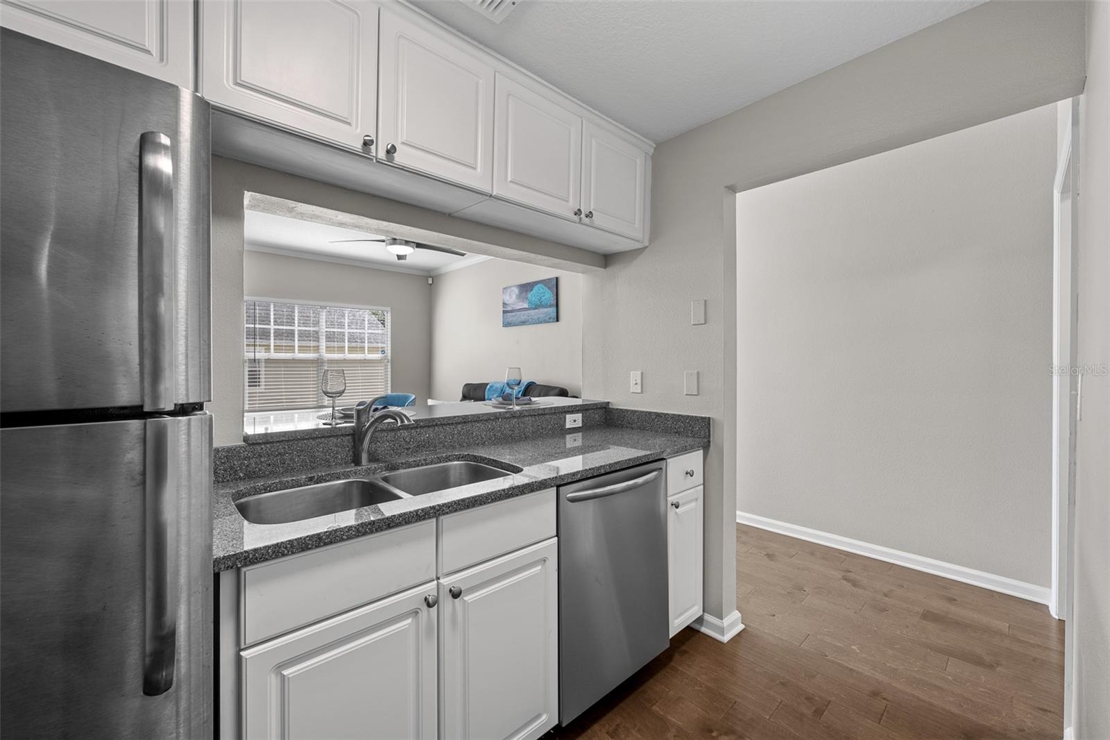 800 S DAKOTA AVE #221