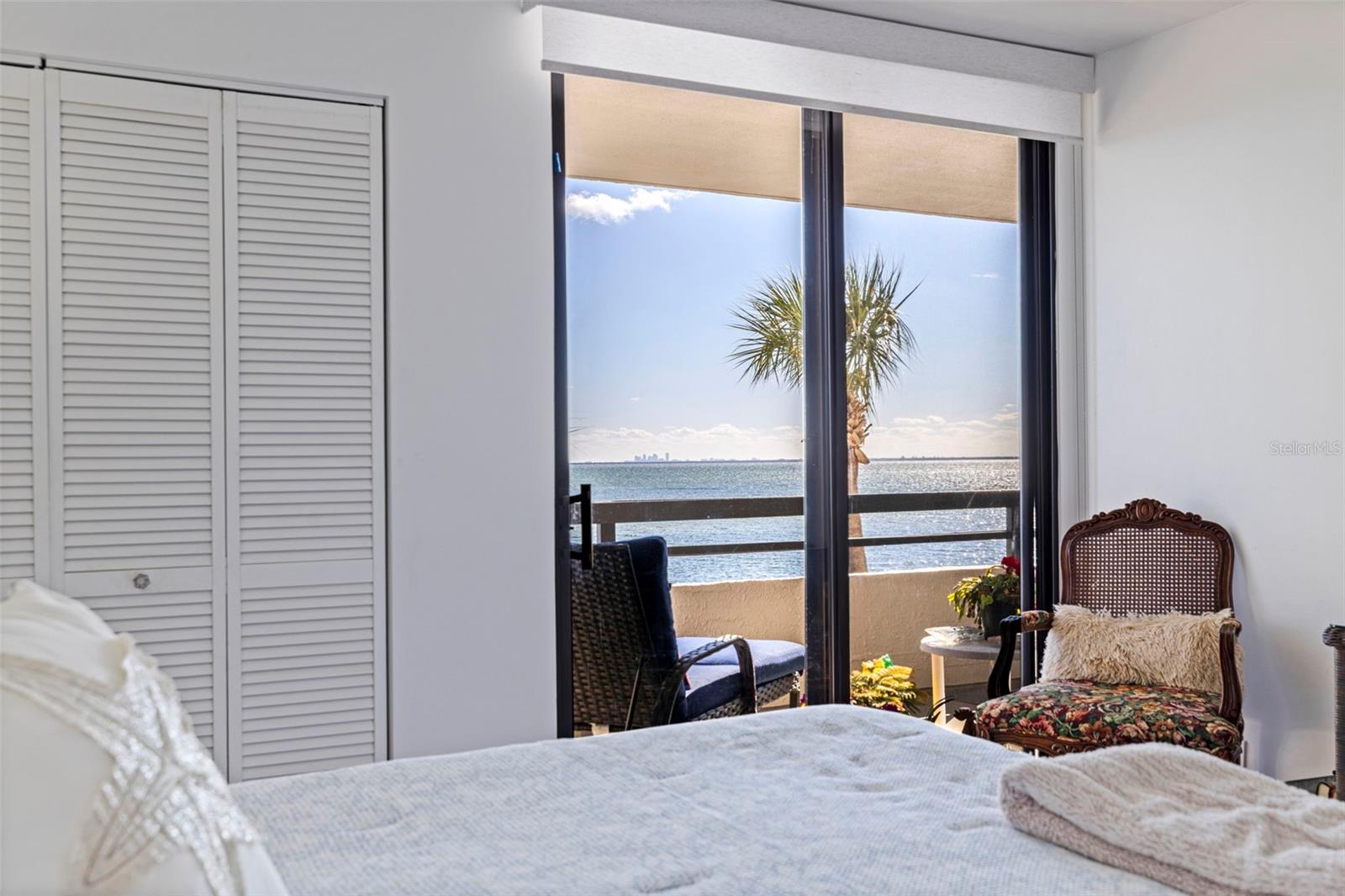 5700 MARINER ST #305