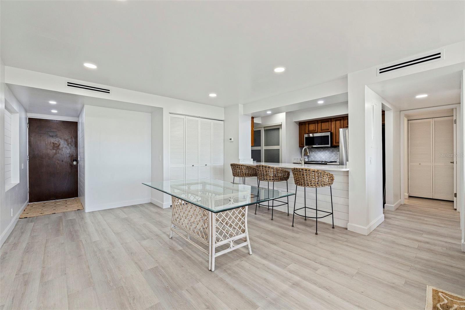 5700 MARINER ST #305