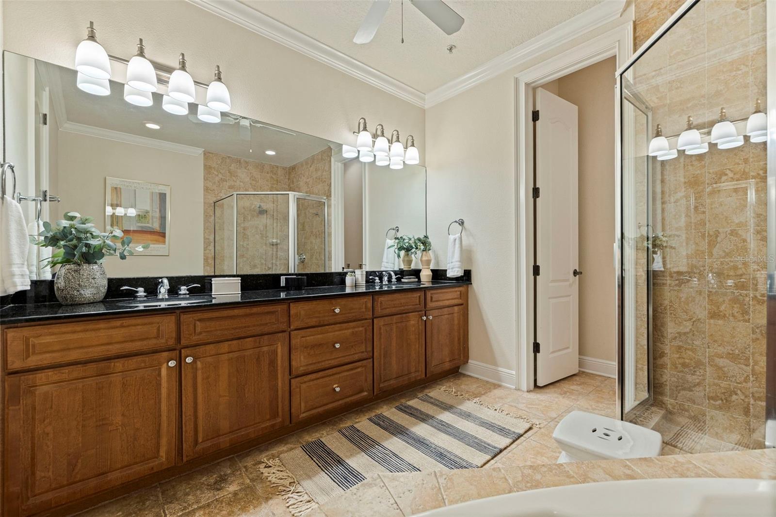114 E DAVIS BLVD #4