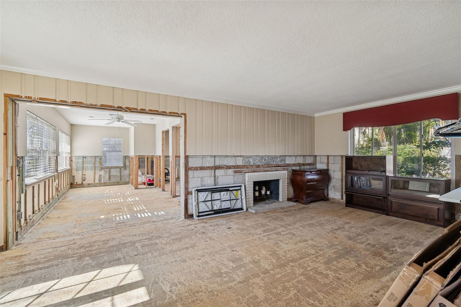 19 SANDPIPER RD