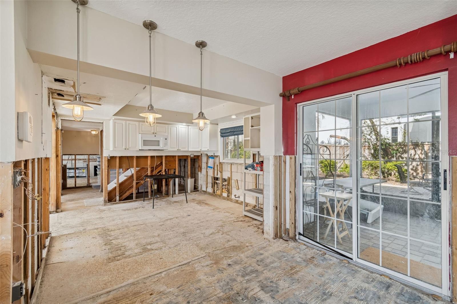 19 SANDPIPER RD