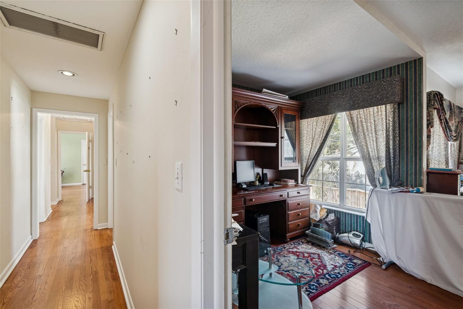 19 SANDPIPER RD