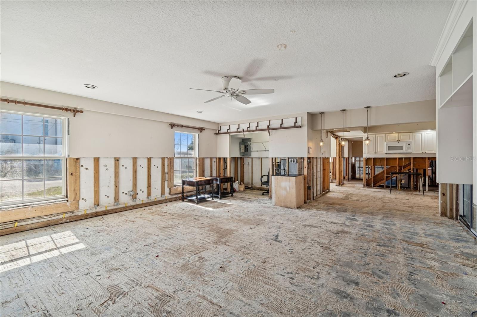 19 SANDPIPER RD