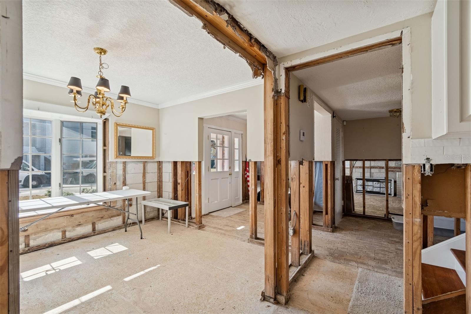19 SANDPIPER RD