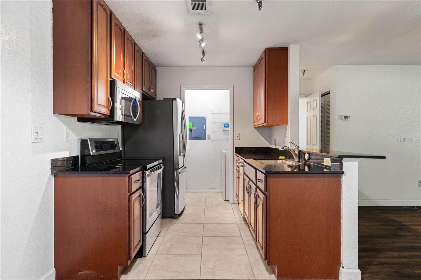 10263 GANDY BLVD N #2405