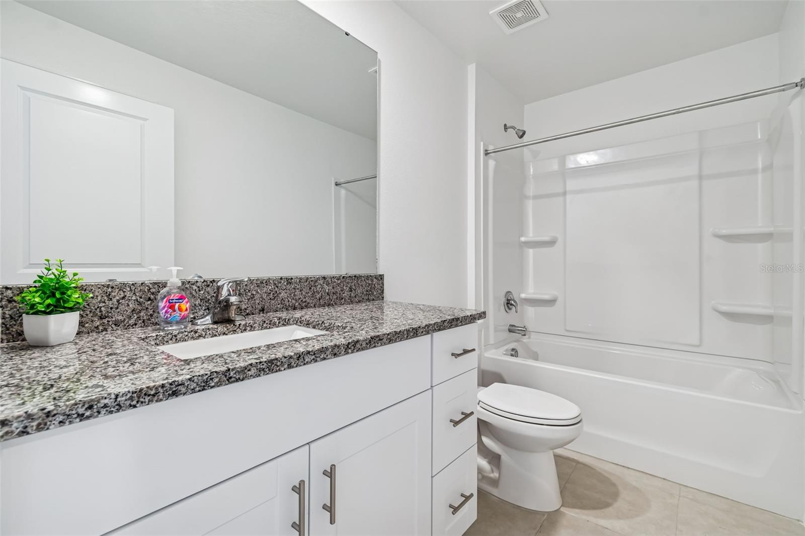 4530 COZY CONDOR CT