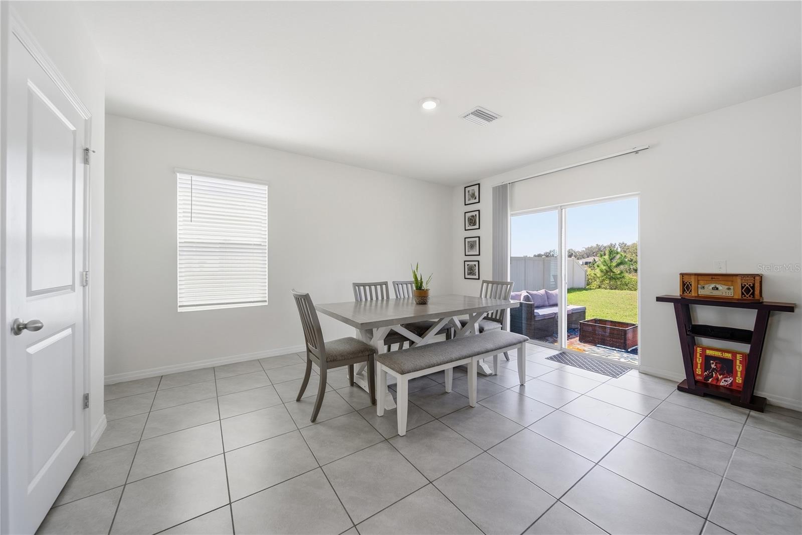 10885 PENNY GALE LOOP