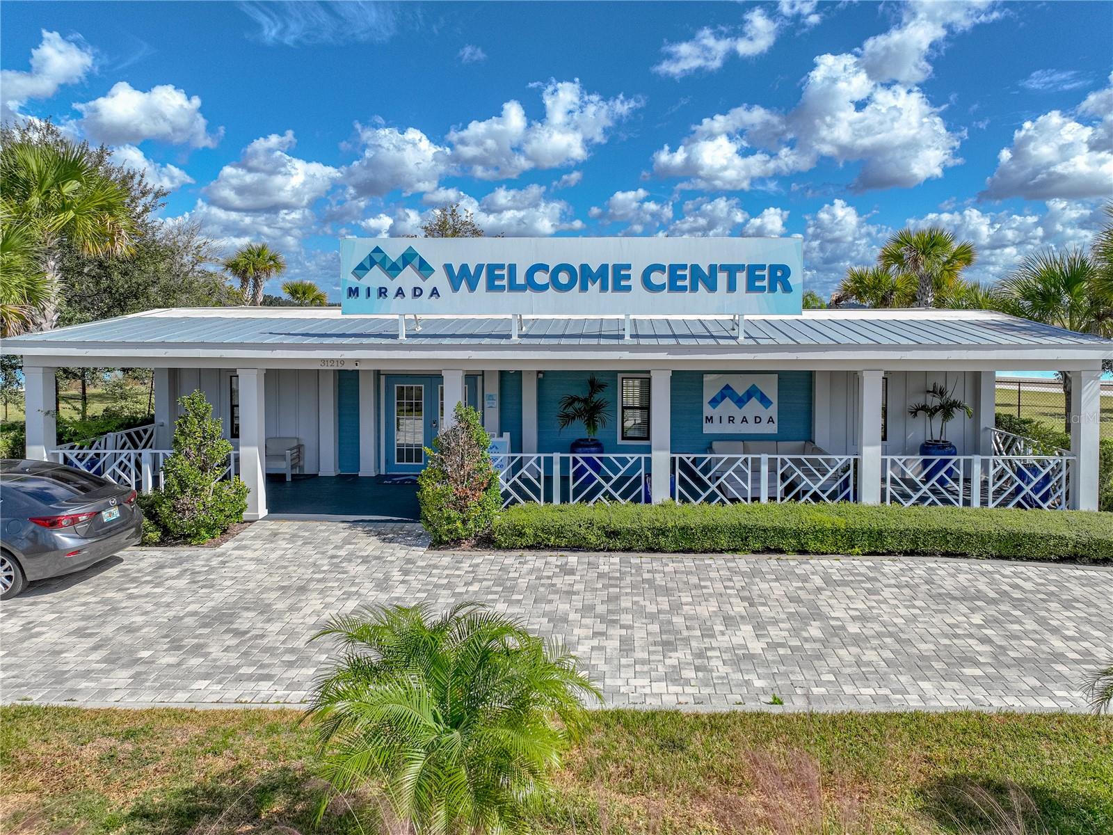 10885 PENNY GALE LOOP